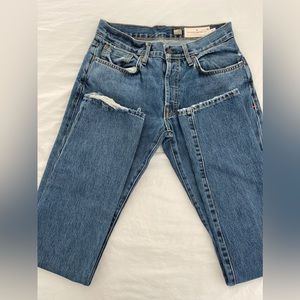 Mens Imogene+Willie Slum fit jeans. Size 30 never worn.